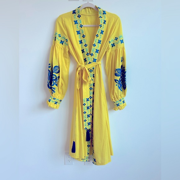 Ukrainian embroidered Vyshyvanka dress NWOT - Picture 6 of 8